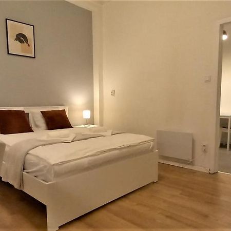 Quiet And Private Studio In The Center Apartman Budapest Kültér fotó